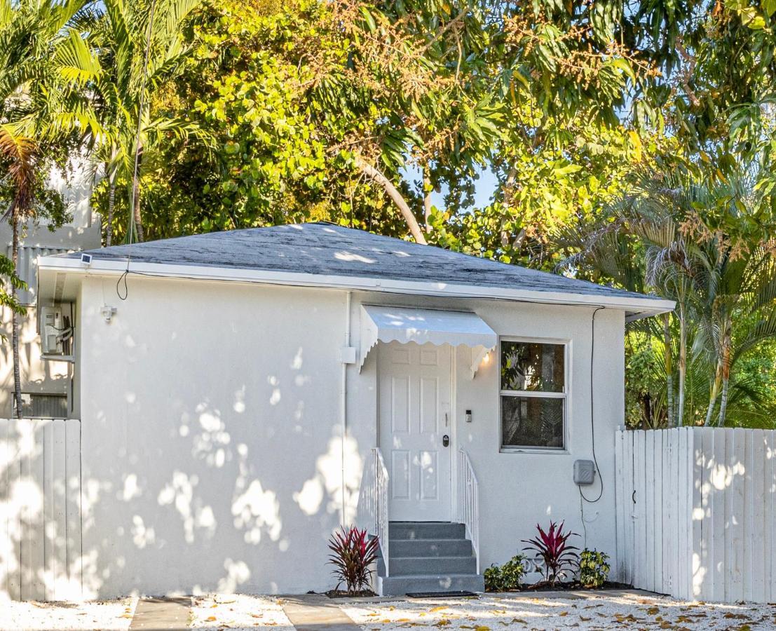 Beautiful Casita With King Bed And Private Patio Close To Calle 8, Mia Airport, Coral Gables Miami Zewnętrze zdjęcie